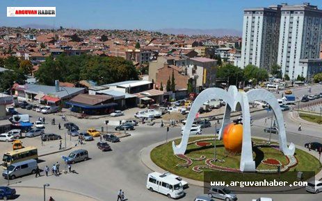 MALATYA'DA 65 YAŞ ÜSTÜNE SOKAĞA ÇIKMA KISITLAMASI GETİRİLDİ