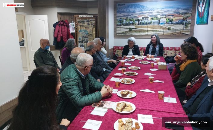 Ankara Arguvanlılar Derneğinin “Kitabın Yeşerttiği Düşünceler” projesinin  dördüncüsü  yapıldı.