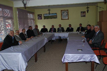 ARGUVANIN DEMOKRATİK KİTLE ÖRGÜTLERİ TOPLANTI YAPTILAR-ARGUVAN TÜRKÜ FESTİVAL TARİHİNİN 14-15 TEMMUZ OLMASI UYGUN GÖRÜLDÜ 