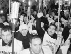TEKEL VE İTFAİYE EMEKÇİLERİ DİRENİYOR