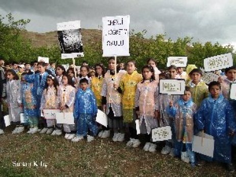 MALATYA ERENLİ (BAHRİ) BELDESİNDE FİDAN DİKİLDİ 