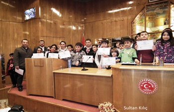 YAŞI KÜÇÜK KÜLTÜR REHBERLERİ, ARTIK SERTİFİKALI