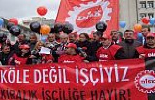 DİSK' İŞÇİLERİ KÖLE PAZARINDA KÖLE SATAR...