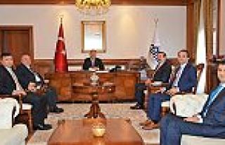ARGUVAN KAYMAKAMI CUMA EMEÇ GÖREVE BAŞLADI