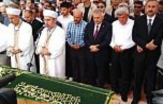 GÜMRÜK VE TİCARET BAKANI BÜLENT TÜFENKÇİ'NİN...