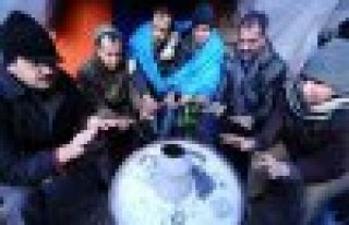 TEKEL İŞÇİLERİ İLE DAYANIŞMA EYLEMİ BAŞLADI