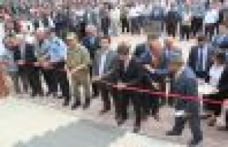 ARGUVAN BELEDİYESİNİN YENİ HİZMET BİNASI AÇILDI...