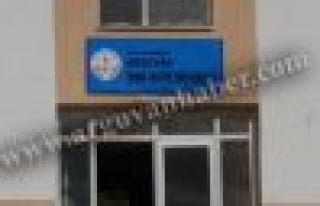 ARGUVAN İMAM HATİP ORTAOKULU ÖĞRENCİLERİNE KIYAFET...