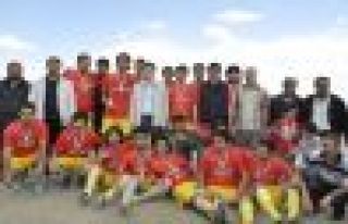 ARGUVAN KAYMAKAMLIĞI FUTBOL TURNUVASINI TATKINIK...