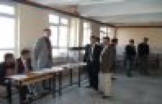 ARGUVAN LİSESİNDE ÖĞRENCİ TEMSİLCİSİ SEÇİMİ...