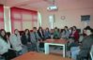 ARGUVANDA ADAY ÖĞRETMENLERE UYUM SEMİNERİ VERİLDİ...