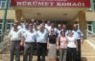 ARGUVAN’DA EMEKTAR DOKTORLARA VEDA YEMEĞİ