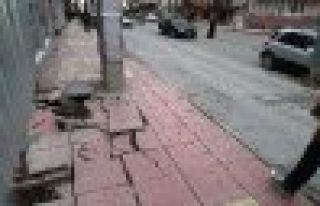 ÇIHAM DAĞLARA DA GARDAŞ, GURT YESİN BENİ (1)
