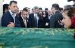 FATİH HİLMİOĞLU'NUN OGLU EMİR TOPRAĞA VERİLDİ