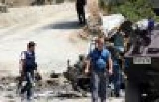 HAKKARİDEN ACI HABER 24 ASKER ŞEHİT 18 ASKER YARALI...