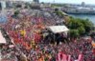 KADIKÖY DE SİVAS KATLİAMI'NIN 20. YILINI ANMA MİTİNGİ...