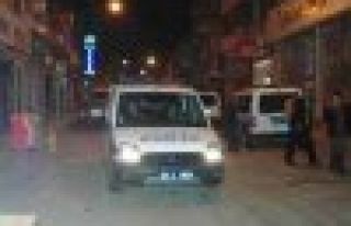 FİRARİLERDEN BİRİ TESLİM OLDU