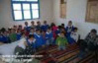 YAŞLILAR HAFTASINDA YAZIBAŞI KÖYÜ ÖGRETMEN VE...