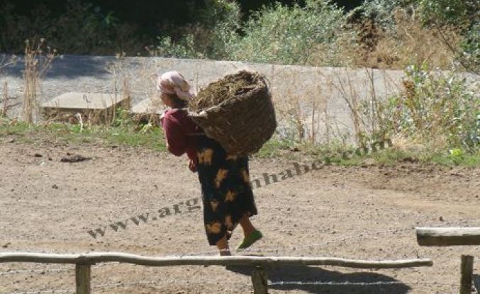 8 MART DÜNYA EMEKÇİ KADINLAR GÜNÜ