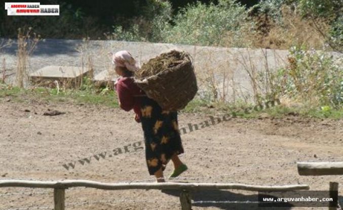 8 MART DÜNYA EMEKÇİ KADINLAR GÜNÜ