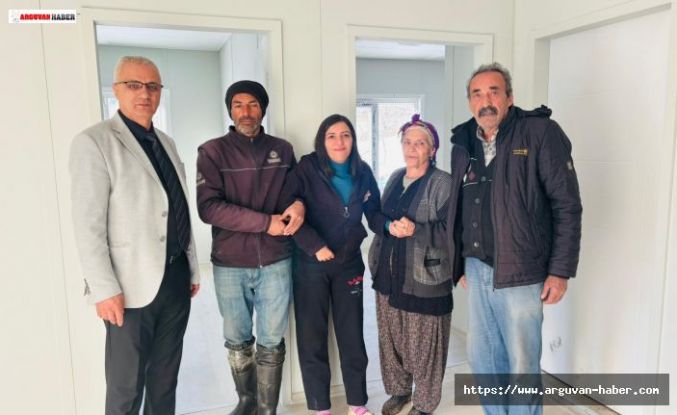 ARGUVAN BELEDİYE BAŞKANI ERSOY EREN FERİDEYİ EVİNE KAVUŞTURDU